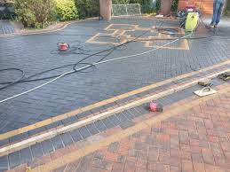 Best Recycled Asphalt Driveway Installation  in Thiensville, WI